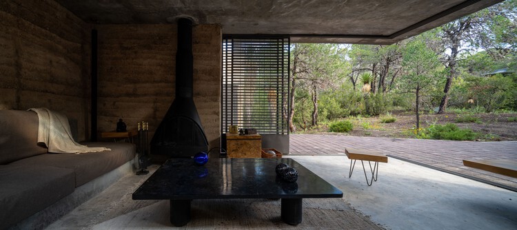 Valle de la Plata House / RAG arquitectos - Фотография интерьера, окна