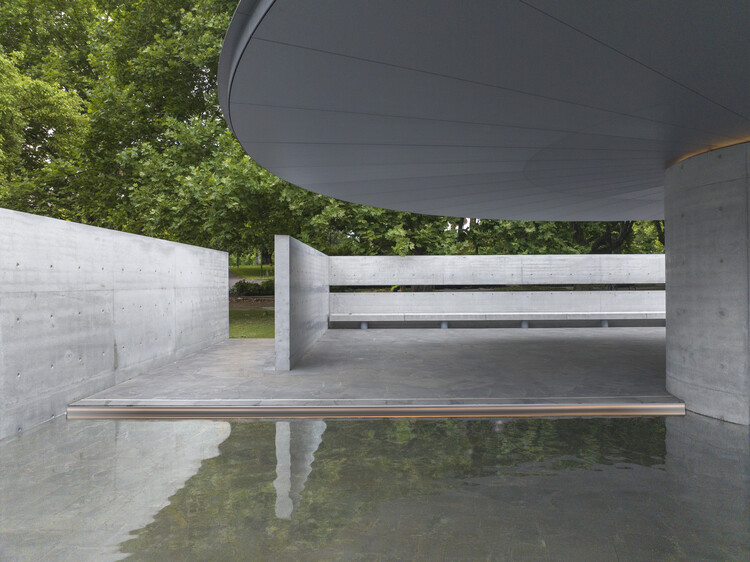 Открытие MPavilion 10 в Мельбурне, Австралия, дизайн Тадао Андо — изображение 4 из 8