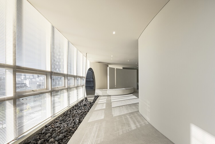 WISEWEDDING Consulting Lounge / RVMN + студия oftn - Фотография интерьера, перила