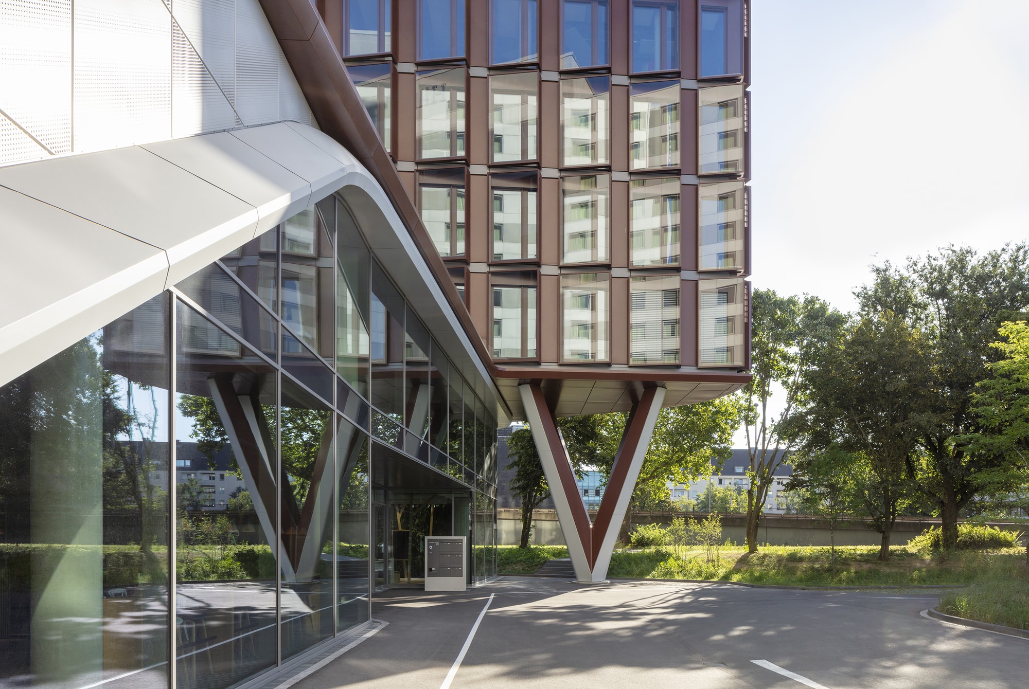 Кампус Eclipse / UNStudio + HPP Architects
