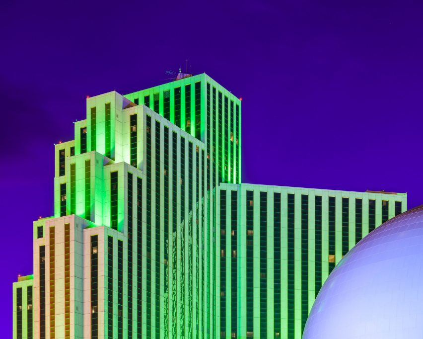 Казино Silver Legacy Resort, Рино, Невада, США, 2022 год. Взято из книги «Истории строительства» Аластера Филипа Вайпера.