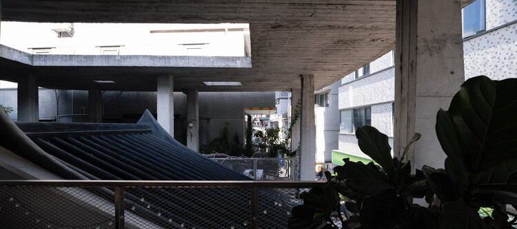Деревня в городской деревне / TAO — Trace Architecture Office — Windows