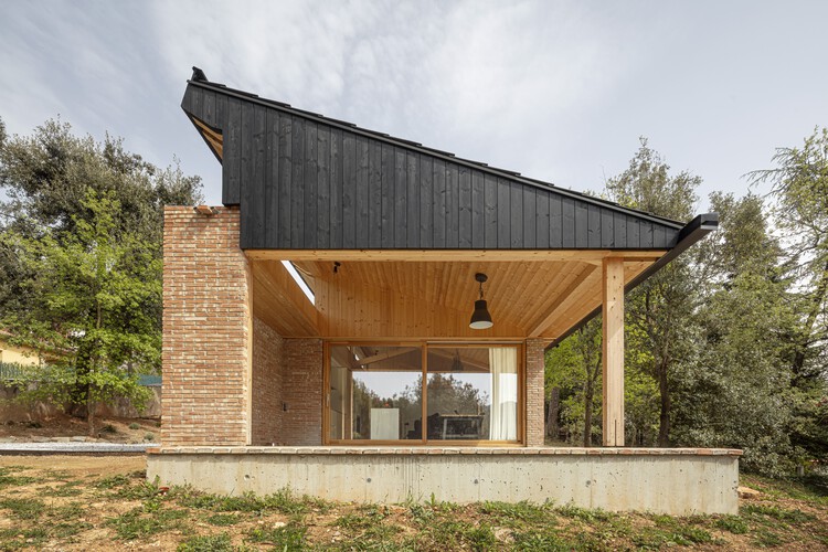 GE House / Alventosa Morell Arquitectes – Фотография экстерьера