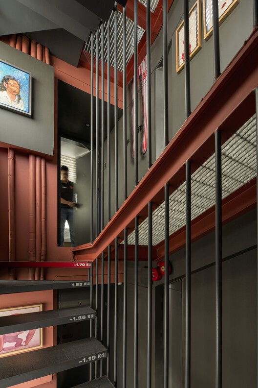The Slender Hotel / Sahabat Selojene - Фотография интерьера, лестница, перила