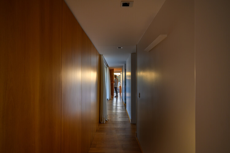 Los Cerezos House / Estudio Opaco — Фотография интерьера