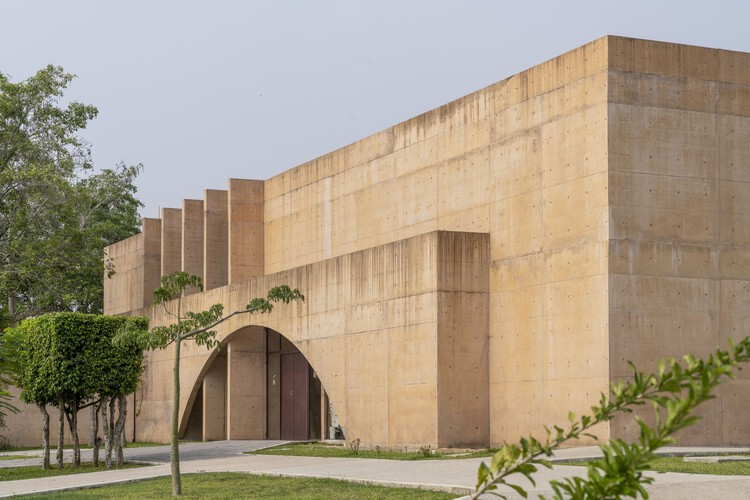 Общественный центр / CCA Centro de Colaboración Arquitectónica - Фотография экстерьера, фасад