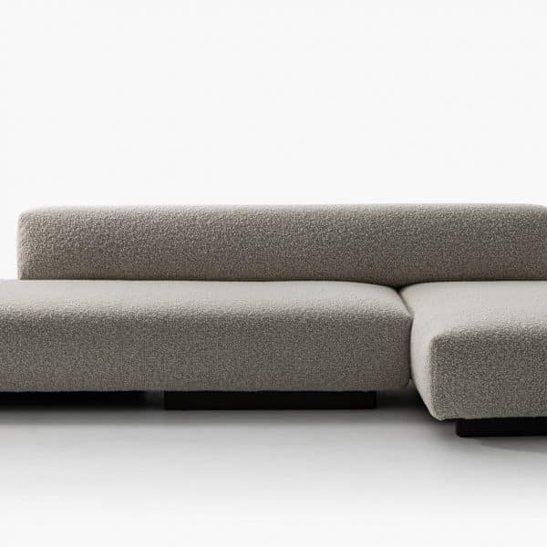 Диван Loveland от Патрисии Уркиолы для Moroso
