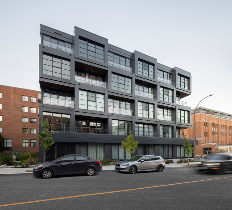 Carré des Arts / Sid Lee Architecture + ADHOC Architects – Фотография экстерьера, окна, фасад