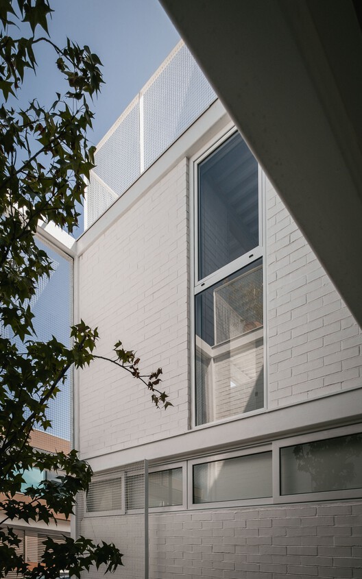 Brisas House / Garza Camisay arquitectos - Фотография Экстерьера, Окна, Фасад, Стекло