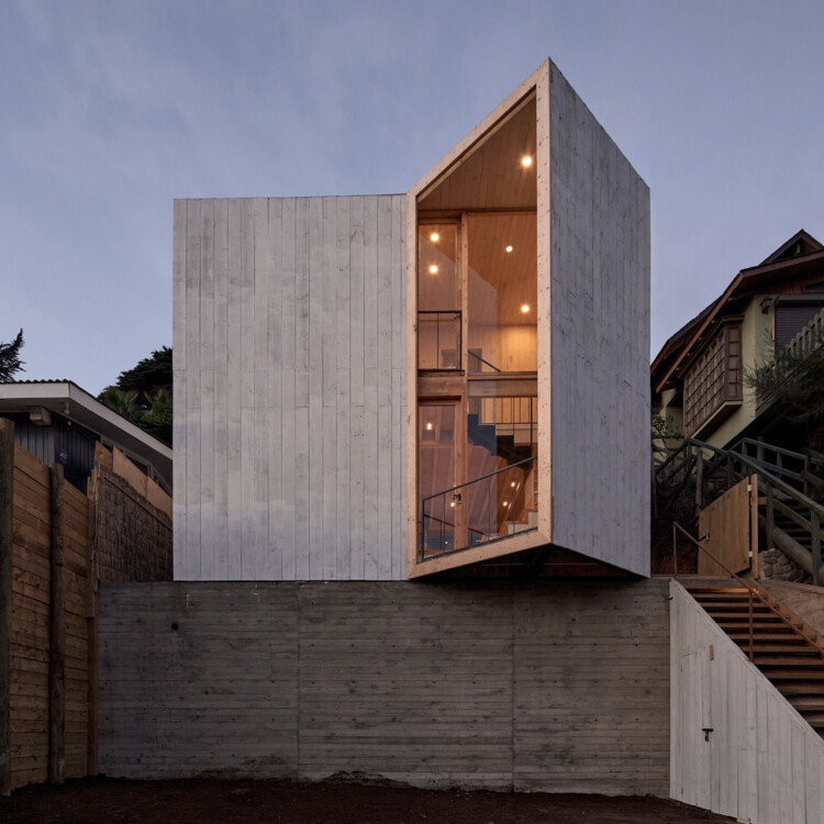 Дом Лагунита / Croxatto y Opazo Arquitectos - Фотография Экстерьера, Фасад, Окна