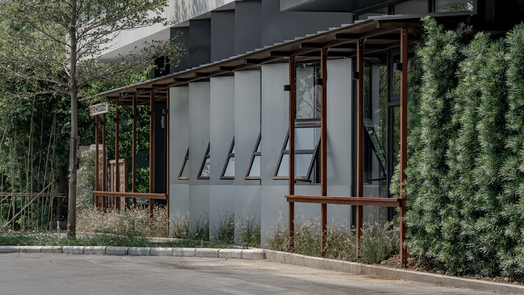 Деревянный павильон у реки - FEI PATISSERIE / NEME Studio Architects - Фотография экстерьера, фасад