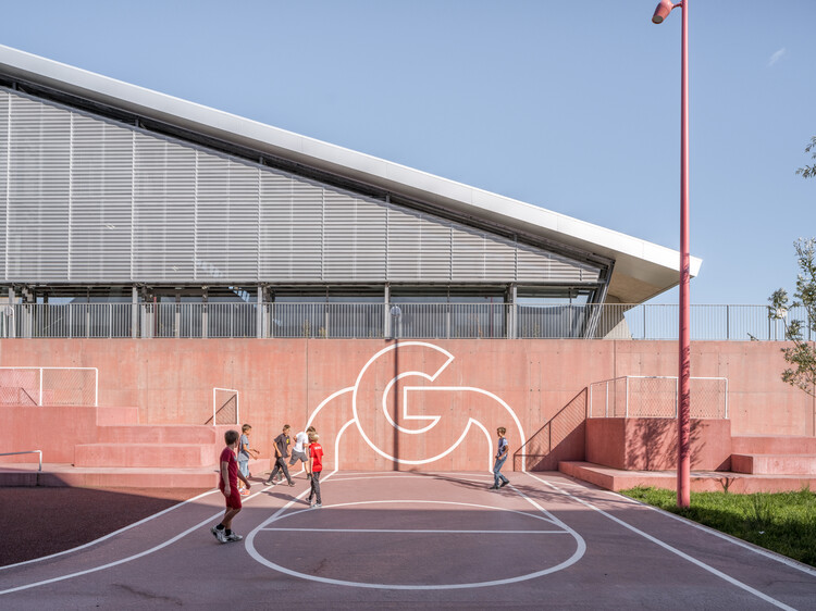 Gigantium Urban Space / JAJA Architects - Экстерьерная фотография, фасад