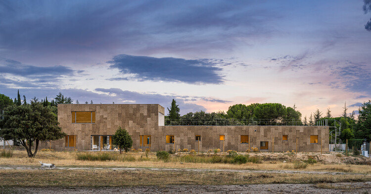 EÑE House / Estudio Albar - Фотография экстерьера, окна