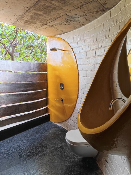 Asmalay House / Размытие границ - Фотография интерьера, ванная комната