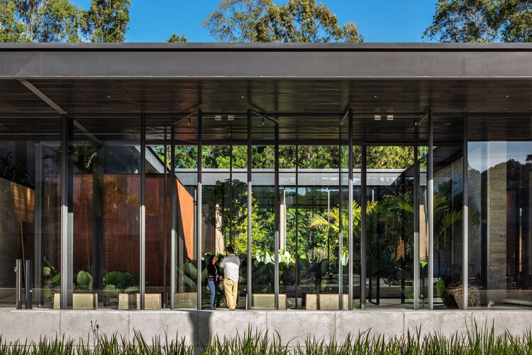 Павильон Кастелатто / Biselli Katchborian Arquitetos Associados - Фотография экстерьера, фасада, сада