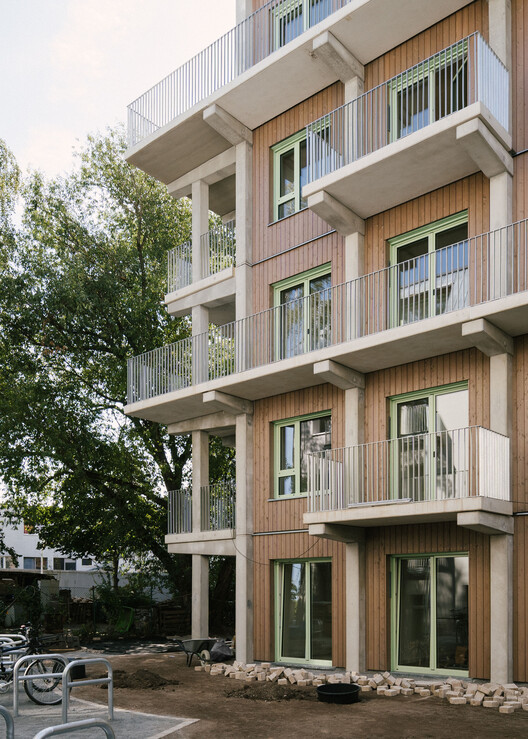 Element & Lingot Building / Studio Loes - Фотография экстерьера, окна, фасад