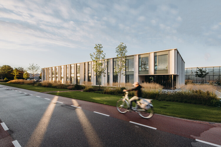 Головной офис Anthura, Блейсвейк / Atelier PRO Architects - Экстерьерная фотография