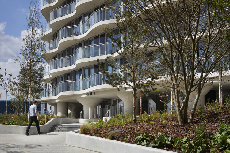 Hoola London / CZWG Architects — фотография экстерьера, окон, фасада