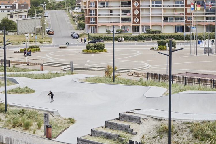 Скейт-парк Stella Plage / Espace Libre - фотография экстерьера, окна