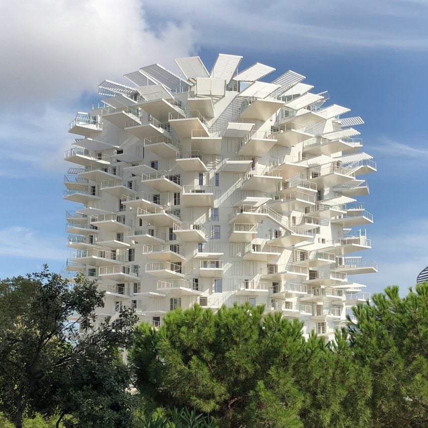 L'Arbre Blanc от Су Фудзимото, Николя Лене, Дмитрия Русселя и OXO Architectes.