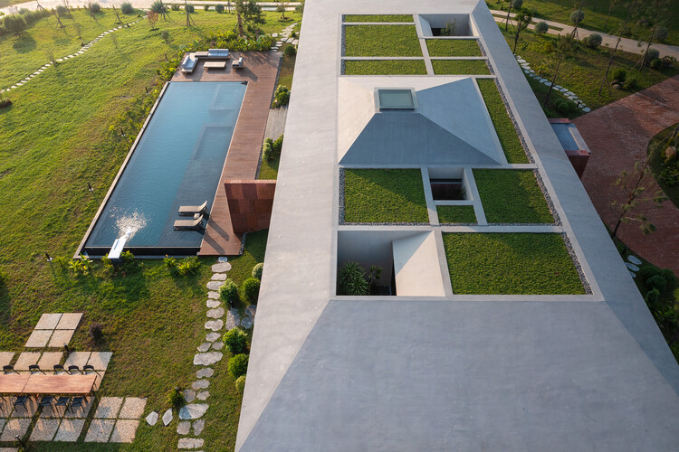 SuoiHai Villa / APDI - Фотография экстерьера, сад