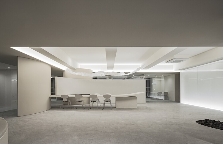 WISEWEDDING Consulting Lounge / RVMN + студия oftn - Интерьерная фотография
