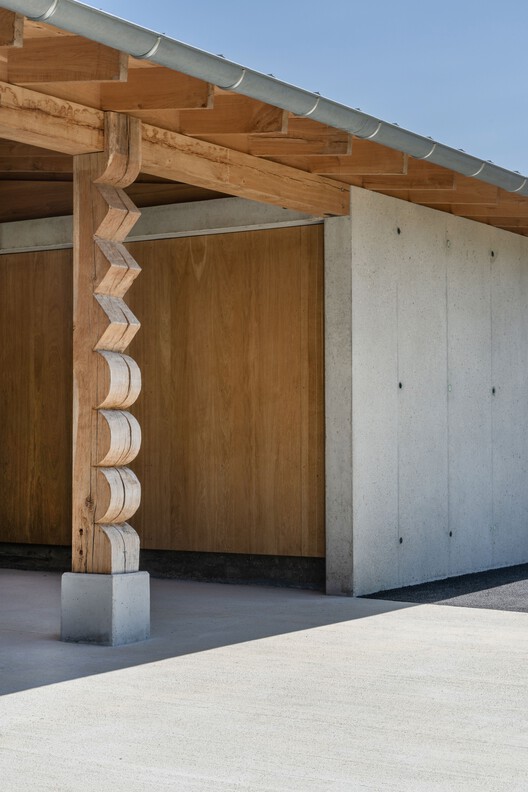 Фестивальный зал / Фигуры Architectes + Depeyre Morand Architectures - Фотография интерьера, балка
