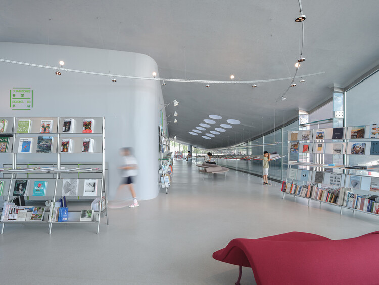 JUANZONG Books & Cafe / CASE PAVILION - Фотография интерьера
