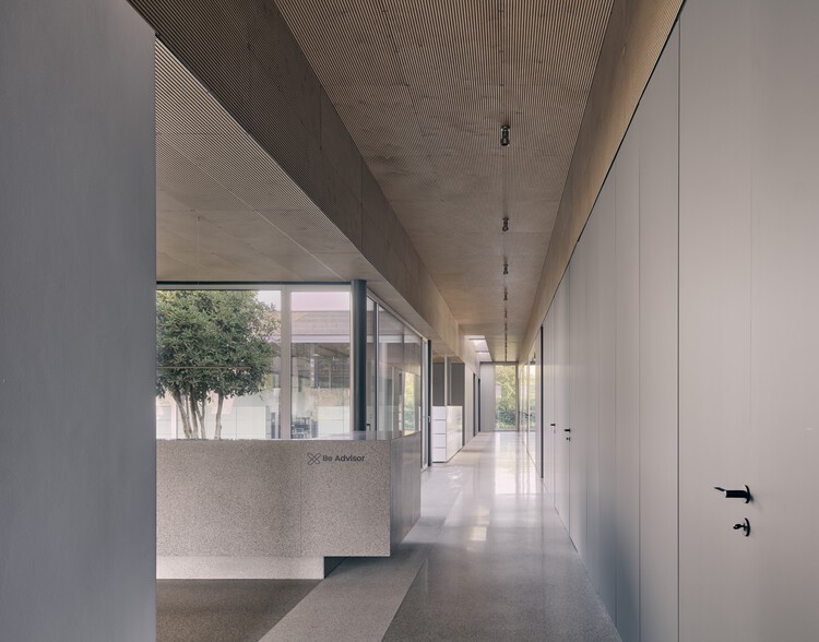 Штаб-квартира Be Advisor / depaolidefranceschibaldan Architetti - Фотография интерьера