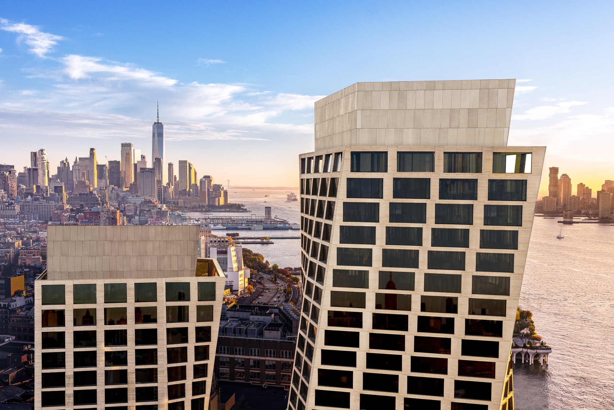 Небоскребы Twisting One High Line компании BIG близки к завершению в Нью-Йорке