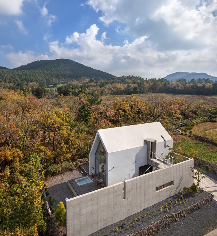 Дом Сон Хыль Суп / SOHUN Architects & Planners — Фотография экстерьера