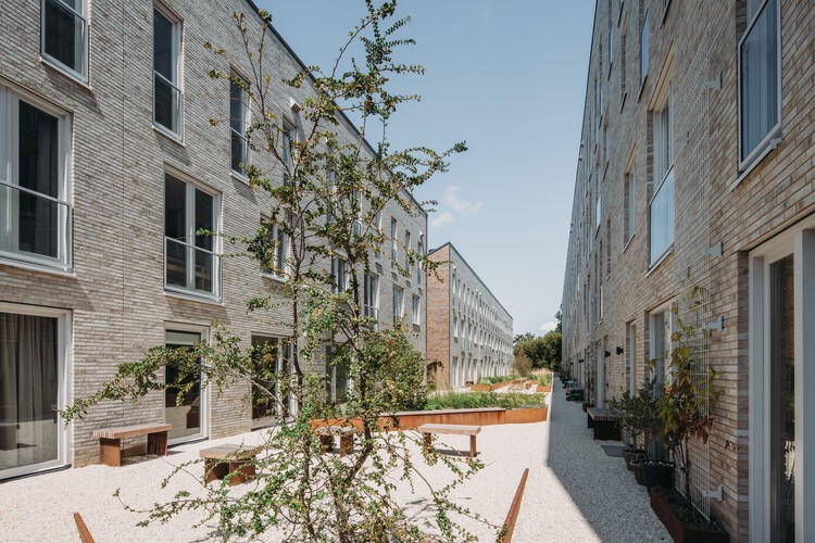 Slachthuisdistrict Haarlem Apartments / vanOmmeren-architecten - Фотография экстерьера, окна, фасад