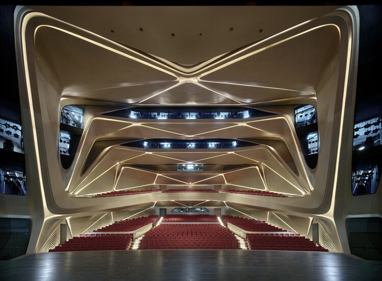 Центр гражданского искусства Чжухай Цзиньвань / Zaha Hadid Architects - Фотография интерьера
