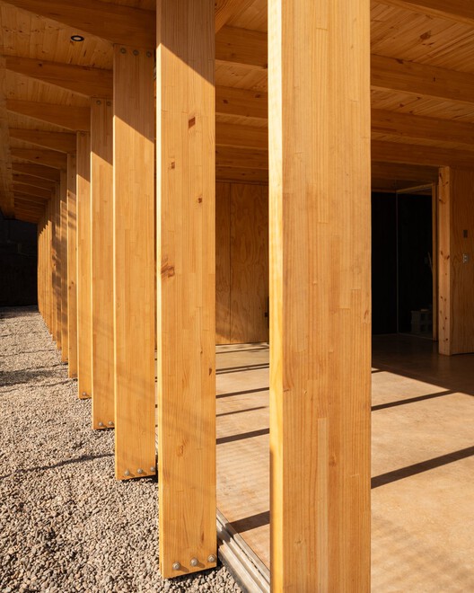 Los Pinos House / Fantuzzi + Rodillo Arquitectos - Фотография интерьера, балка