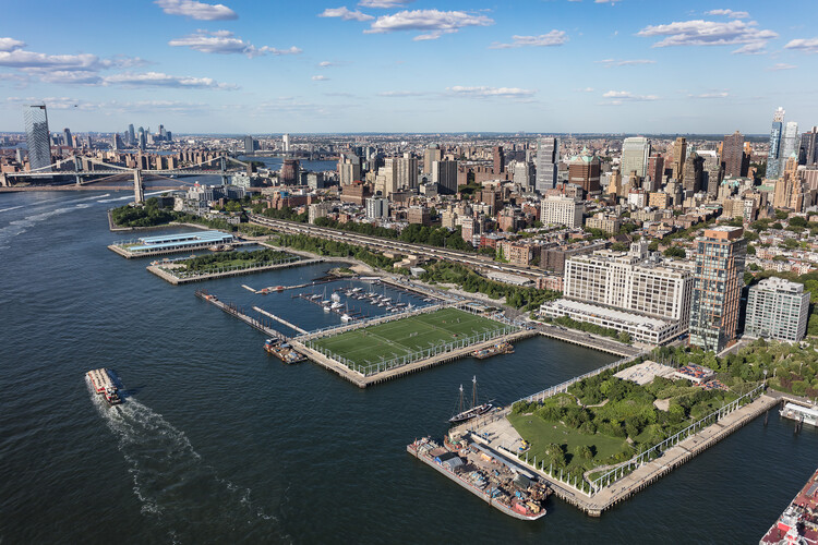 Освоение береговых линий: превращение бесплодных морских портов в знаковые общественные места – изображение 7 из 10