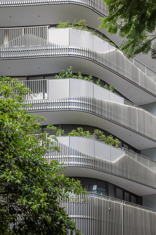Brisa Apartments / Sergio Conde Caldas Arquitetura - Фотография фасада, фасад, окна