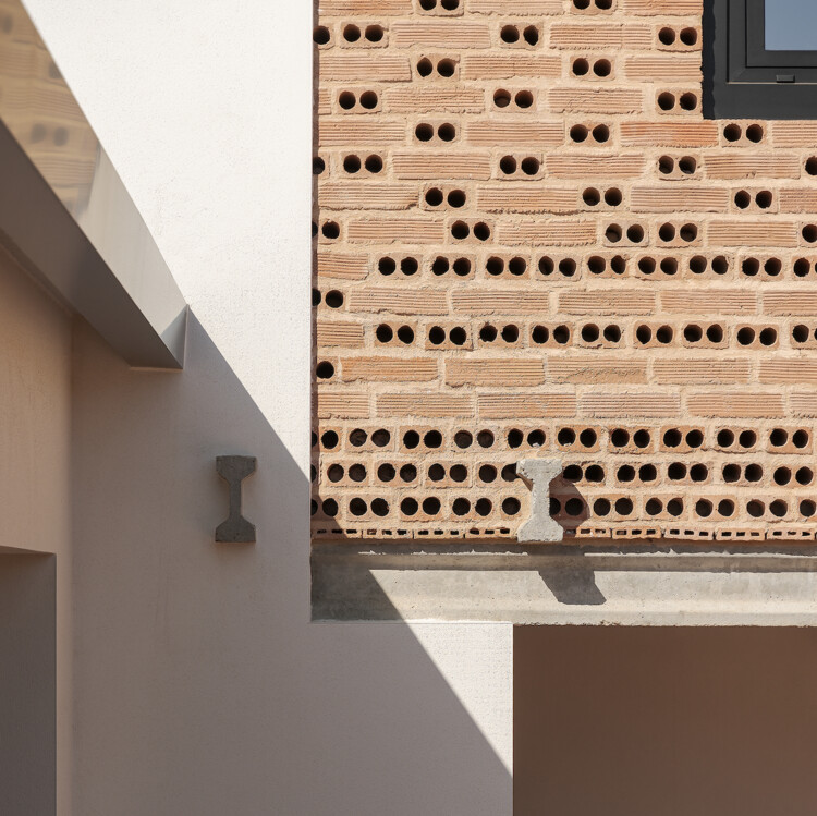 Marcela House / Erbalunga estudio - Фотография интерьера, окон, фасада