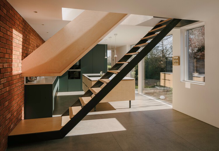 Bridleway House / Guttfield Architecture — Фотография интерьера, лестница, перила