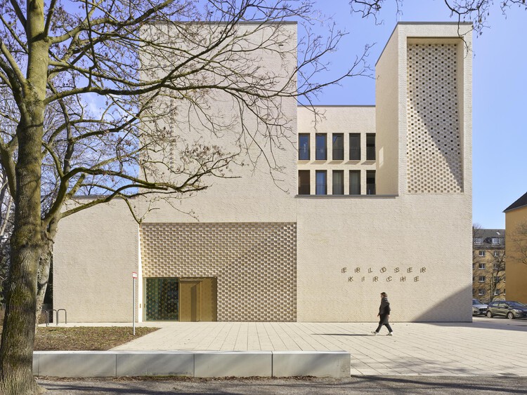 Церковь Кёльн-Вайденпеш / harris + kurrle Architekten BDA - Фотография экстерьера