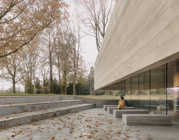 Центр для посетителей Американского кладбища Нидерландов / KAAN Architecten - Фотография экстерьера