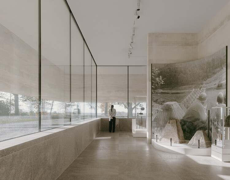 Центр для посетителей Американского кладбища Нидерландов / KAAN Architecten - Фотография интерьера