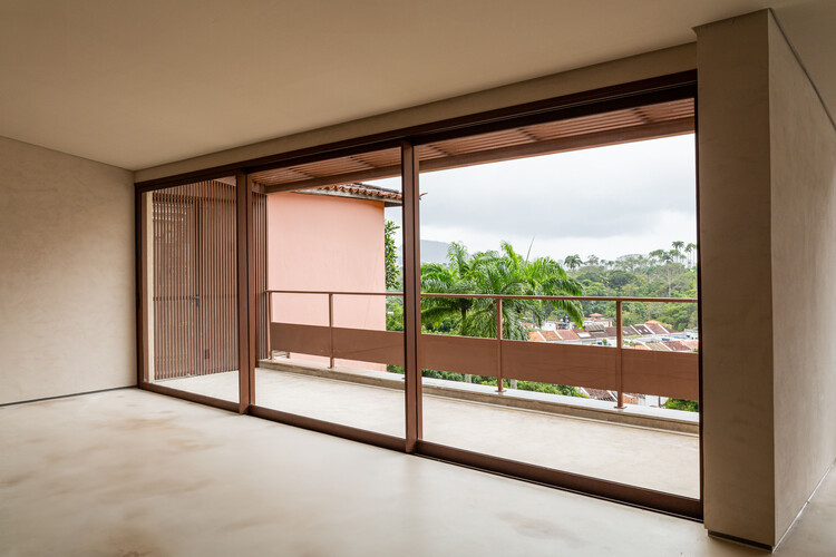Terra House / Cité Arquitetura - Фотография интерьера, окна