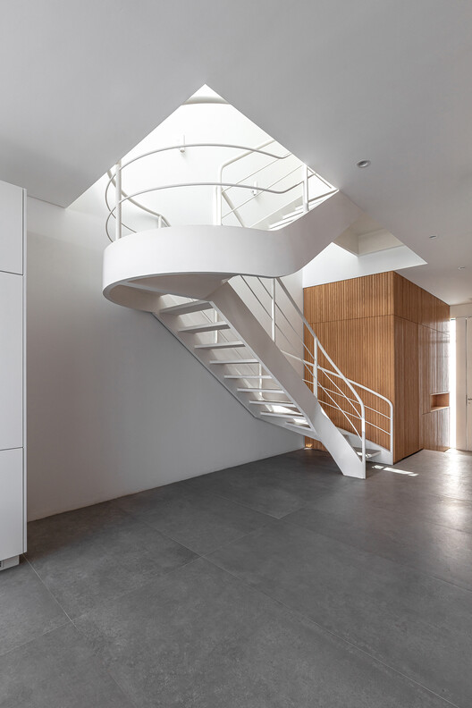 Vivienda DISA / Tomas Mielnikowicz - Фотография интерьера, лестницы, перила