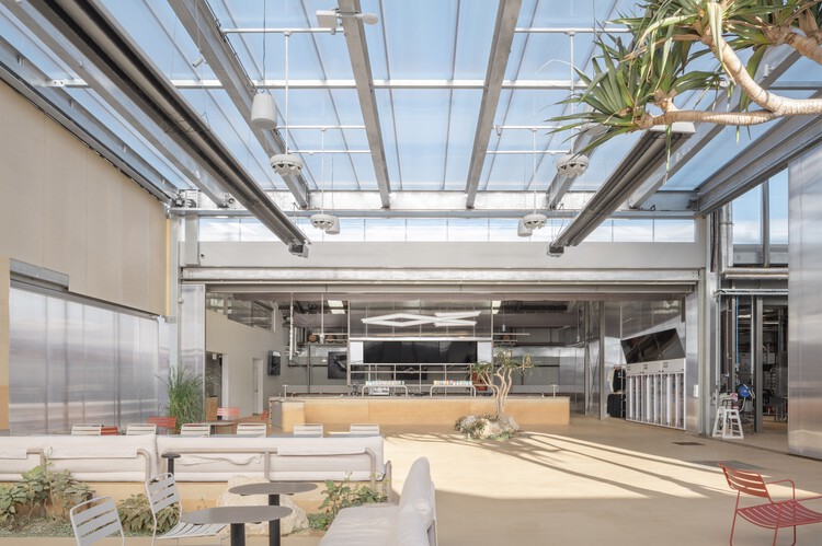Modus Operandi Merewether Brewery / Preвалентная - фотография экстерьера, балка