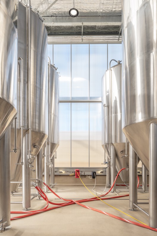 Modus Operandi Merewether Brewery / Prevalent — Фотография интерьера