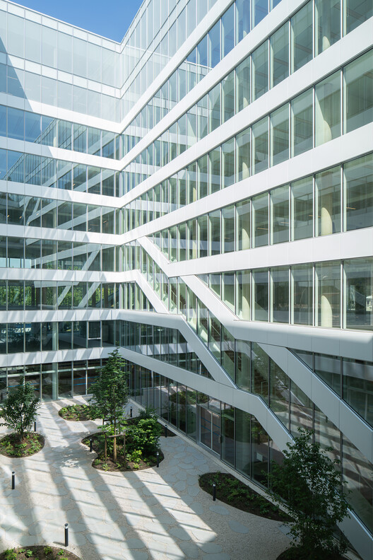 Wonder Building / Coldefy — фотография экстерьера, фасада, окон