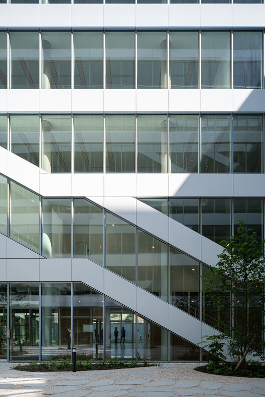 Wonder Building / Coldefy — фотография экстерьера, фасада, окон