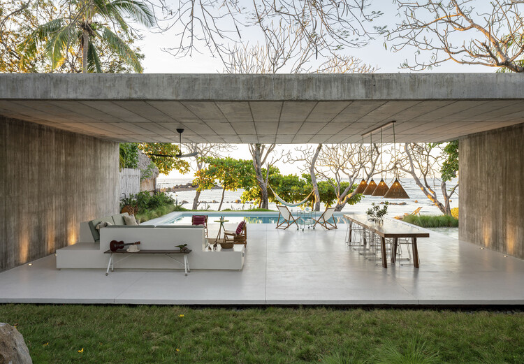 Mayo House / Elástica Studio - Экстерьерная фотография, сад, патио