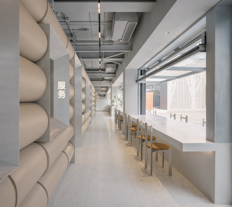 Pang Mei Noodle Bar / Офис AIO — Фотография интерьера