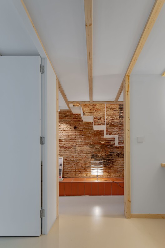 Carles House / OBO Estudi - Фотография интерьера, балка